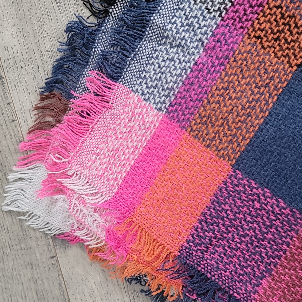Vici Dolls scarf - Picture 2 of 2